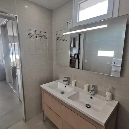 Magnifique Au Pied Des Plages Cannes